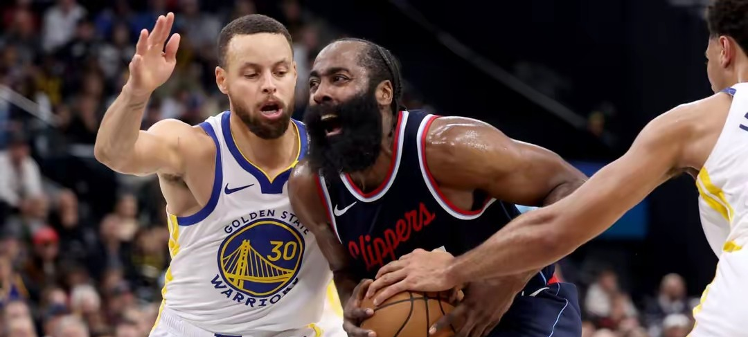 关于葡超倒计时，洛杉矶快船集结日主帅复盘，细节引发关注，信心回归，资深球员宣示担当的信息