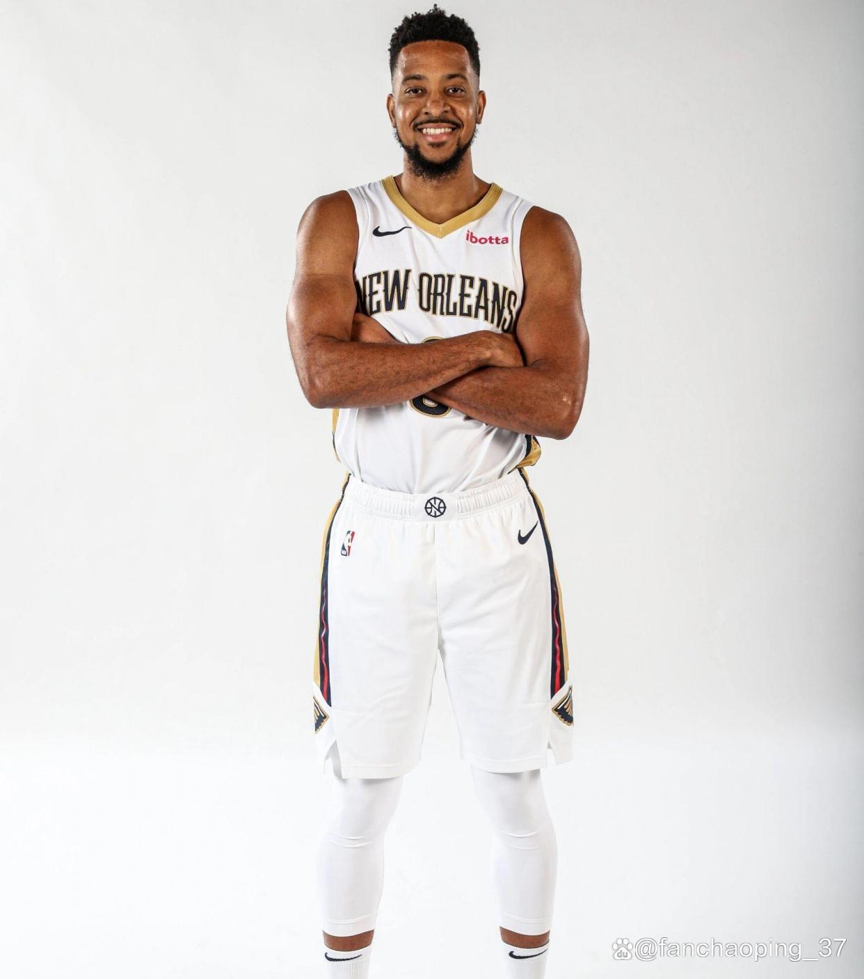 欧篮联赛程吃紧；新奥尔良鹈鹕冲刺阶段外线爆发；底气十足；赛程密集仍需轮换的简单介绍